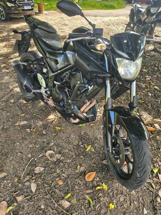 YAMAHA MT-03 YAMAHA MT-03